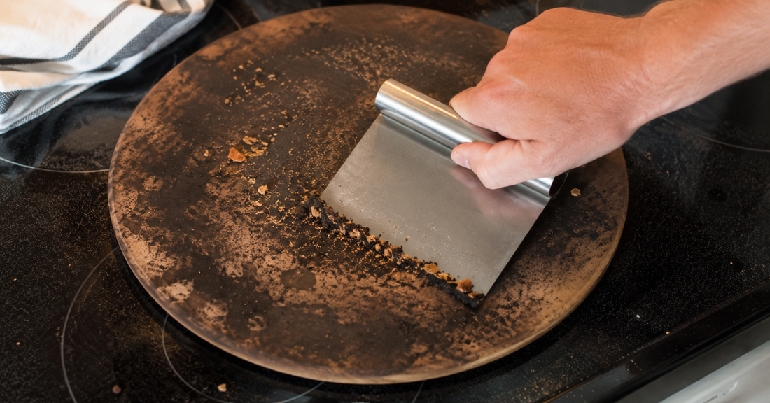 How to Clean a Pizza Stone Without Soap, Soaking, or Cracking It